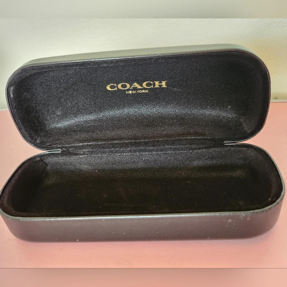 Coach Black Hard Clamshell Glasses/Sunglasses Case